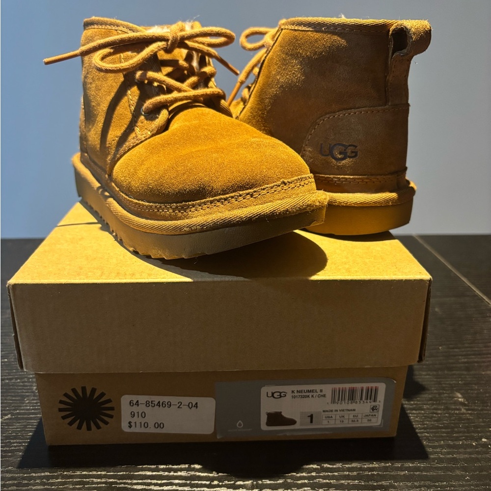 UGG K NEUMEL II ***SOLD***